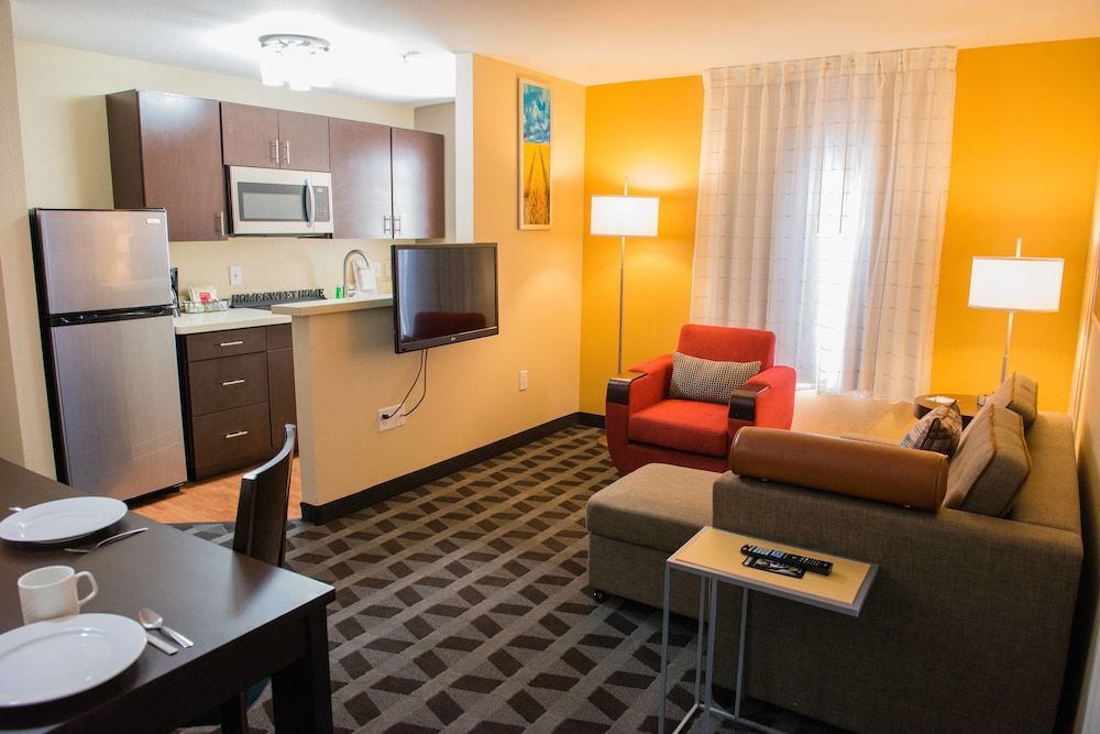 MainStay Suites Houston NASA Clear Lake - photo 9