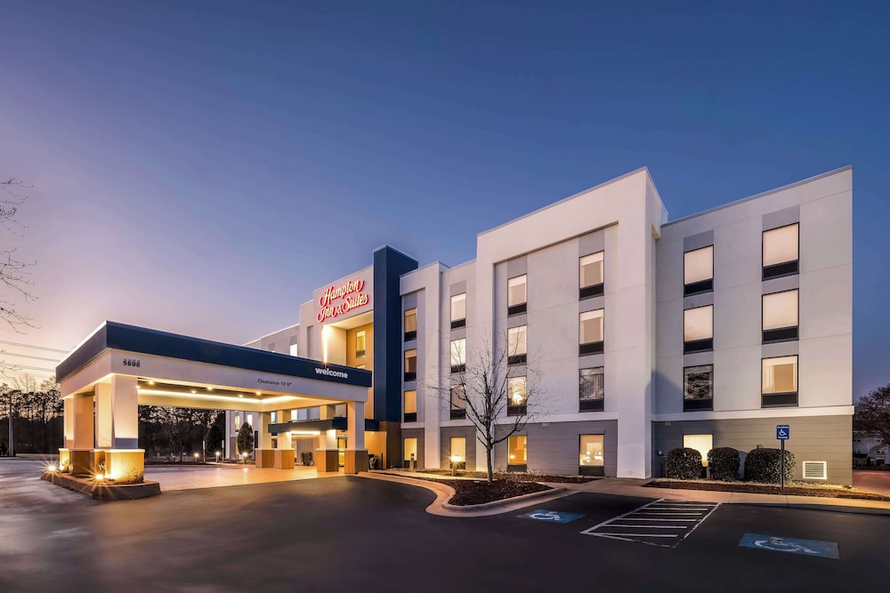 Hampton Inn & Suites Wilson I 95 - photo 40