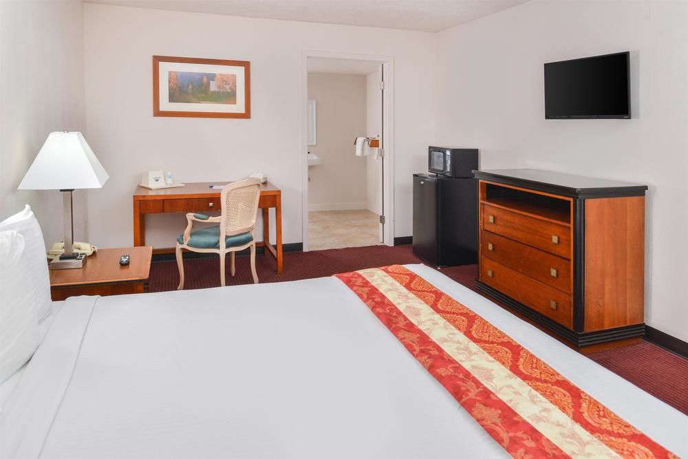 Americas Best Value Inn Williamsburg Lightfoot Area - photo 35