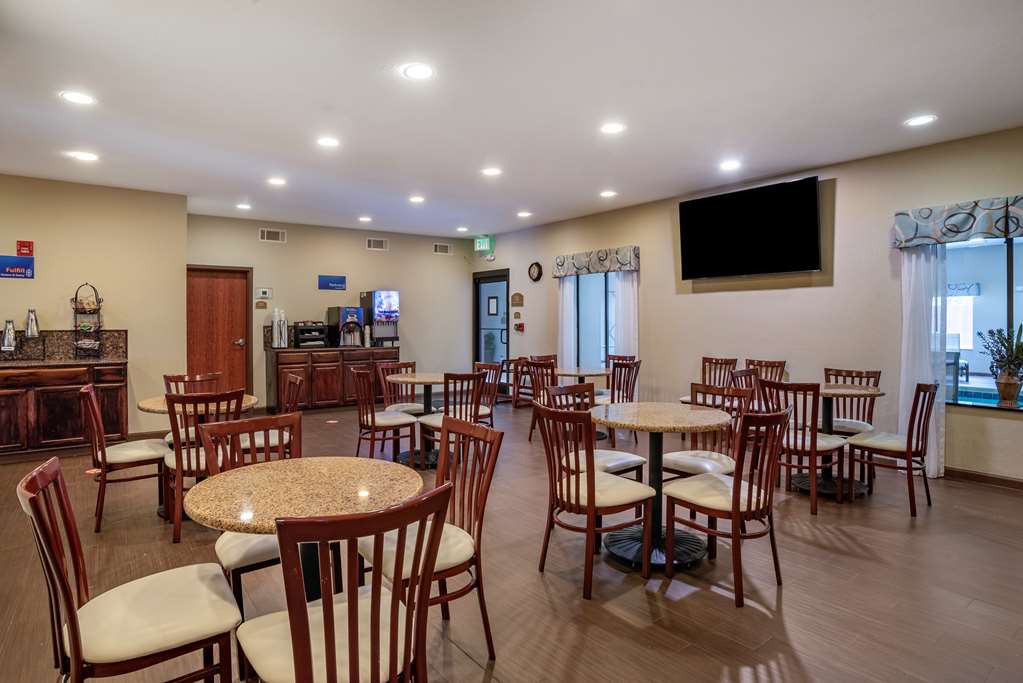Best Western Troy Inn - photo 6
