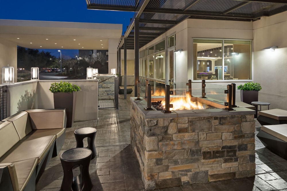 SpringHill Suites by Marriott West Sacramento - photo 38