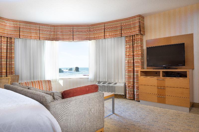Fairfield Inn & Suites San Francisco Pacifica - photo 33