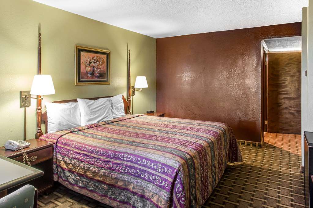 Rodeway Inn & Suites Smyrna Nashville Area - photo 14
