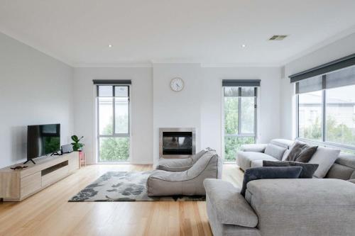 Torquay Beach Holiday Homebase in Torquay, Australia