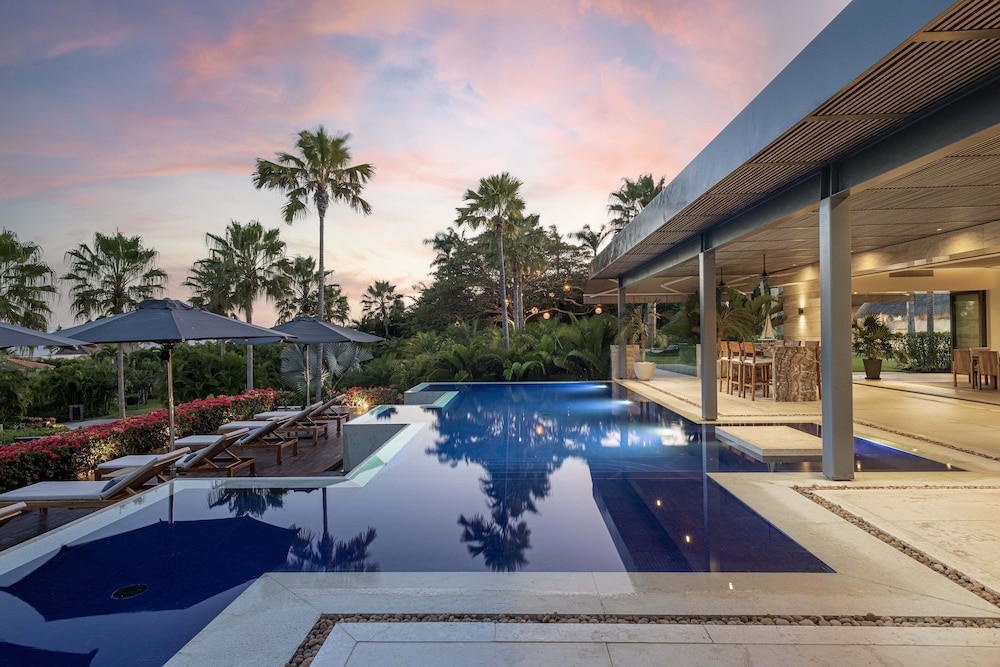 Lagos del Mar in Unknown City, Mexico