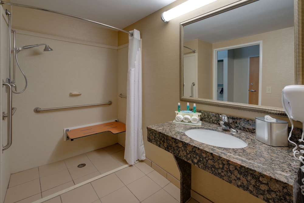 Holiday Inn Express Charles Town by IHG - photo 21