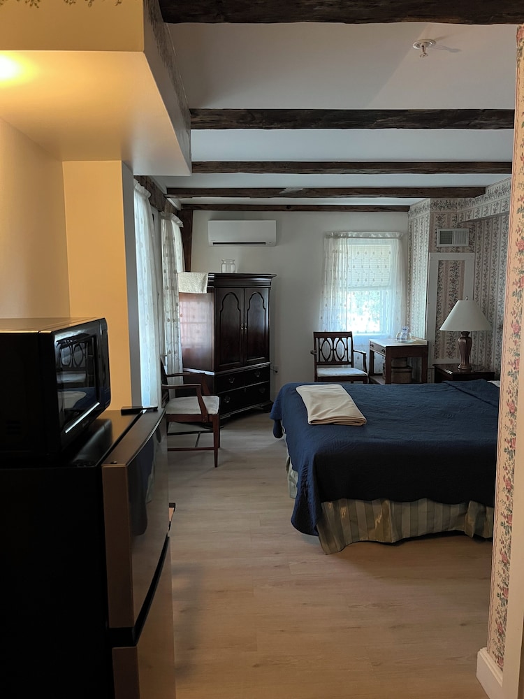 Old Orchard Beach Inn - photo 76