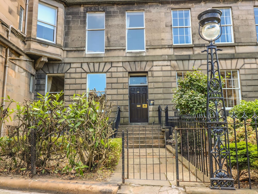 3 Lynedoch Place Edinburgh in Edinburgh, United Kingdom
