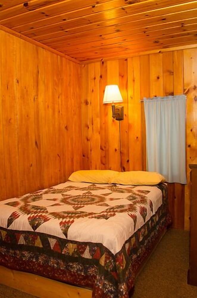 Woodland Beach Resort - photo 43