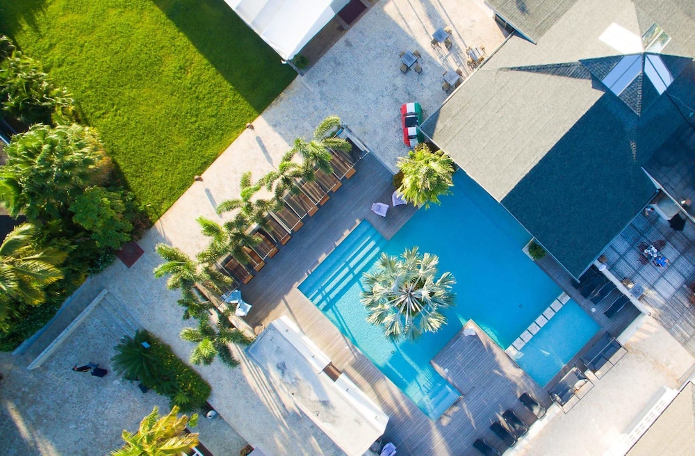Trupial Hotel & Casino — hotel in Willemstad