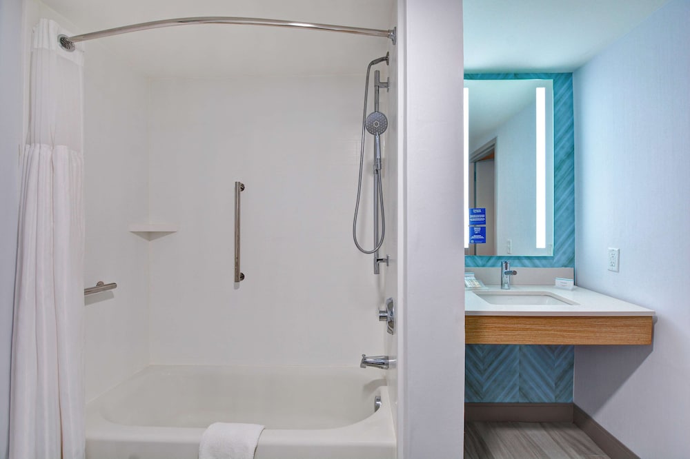 Hilton Garden Inn Jacksonville Orange Park - photo 10