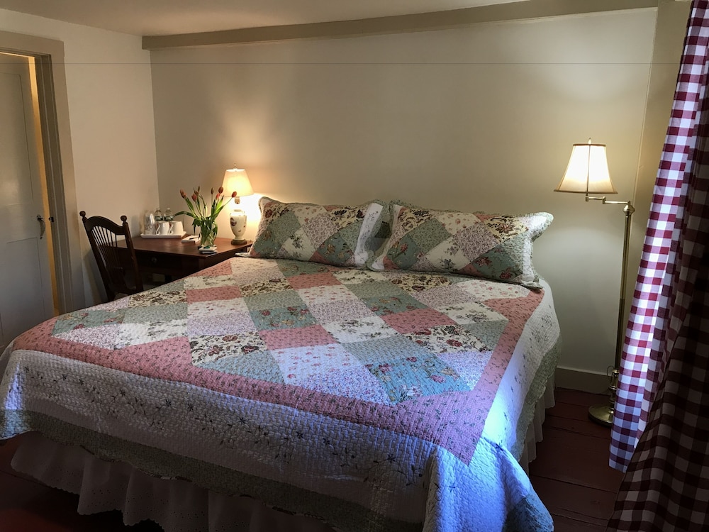 Spring Hill Inn - photo 8