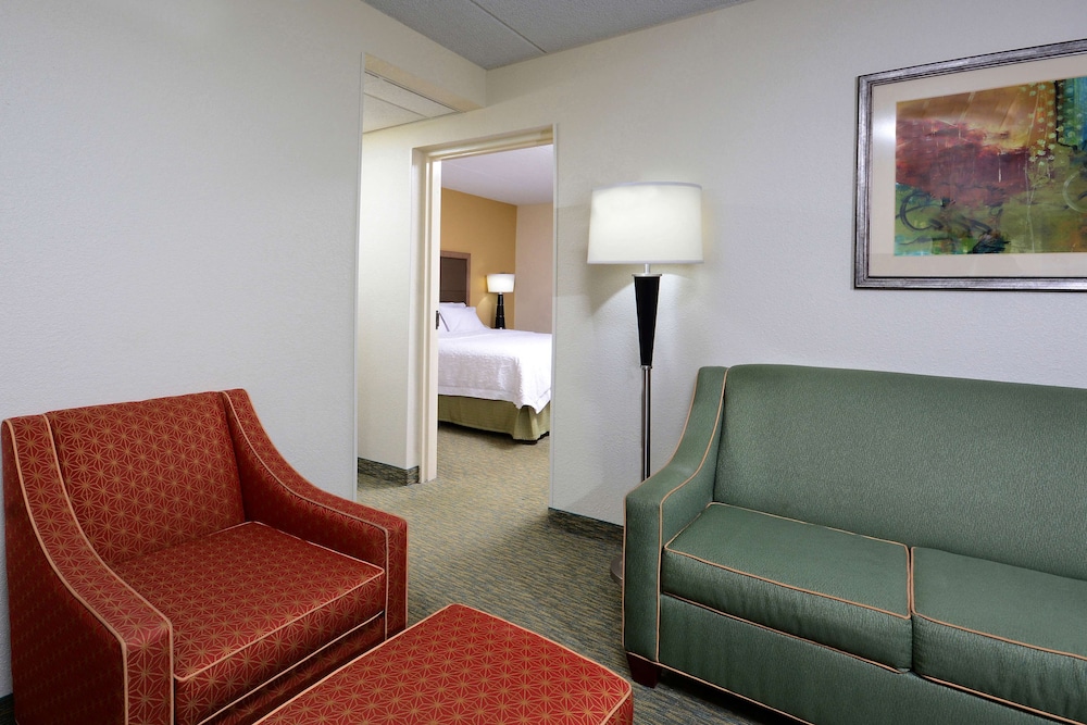 Hampton Inn Raleigh Town Of Wake Forest - photo 26