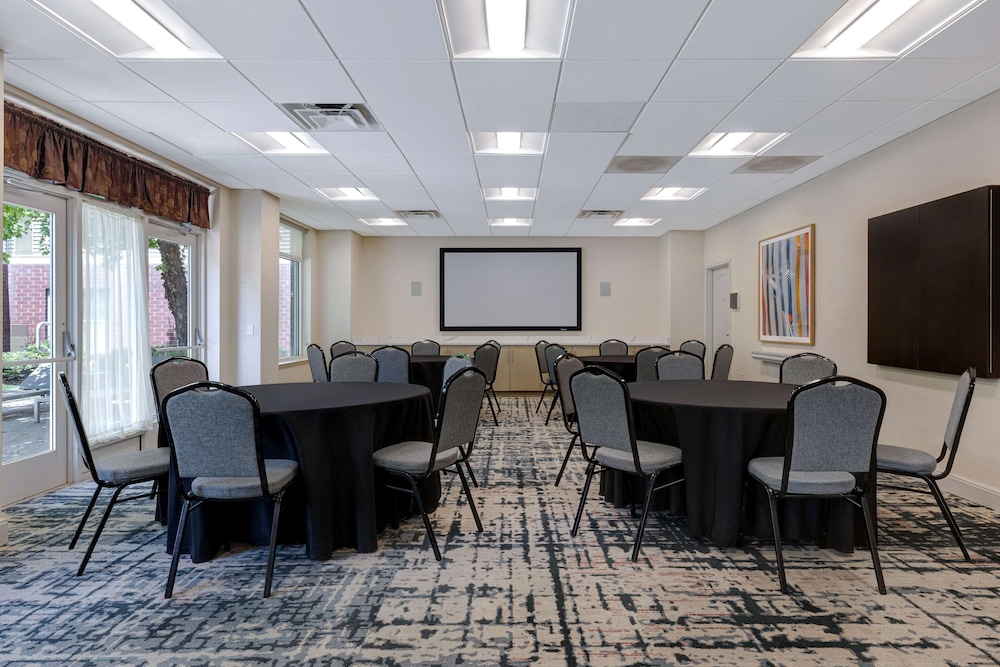 Homewood Suites by Hilton Lansdale - photo 31