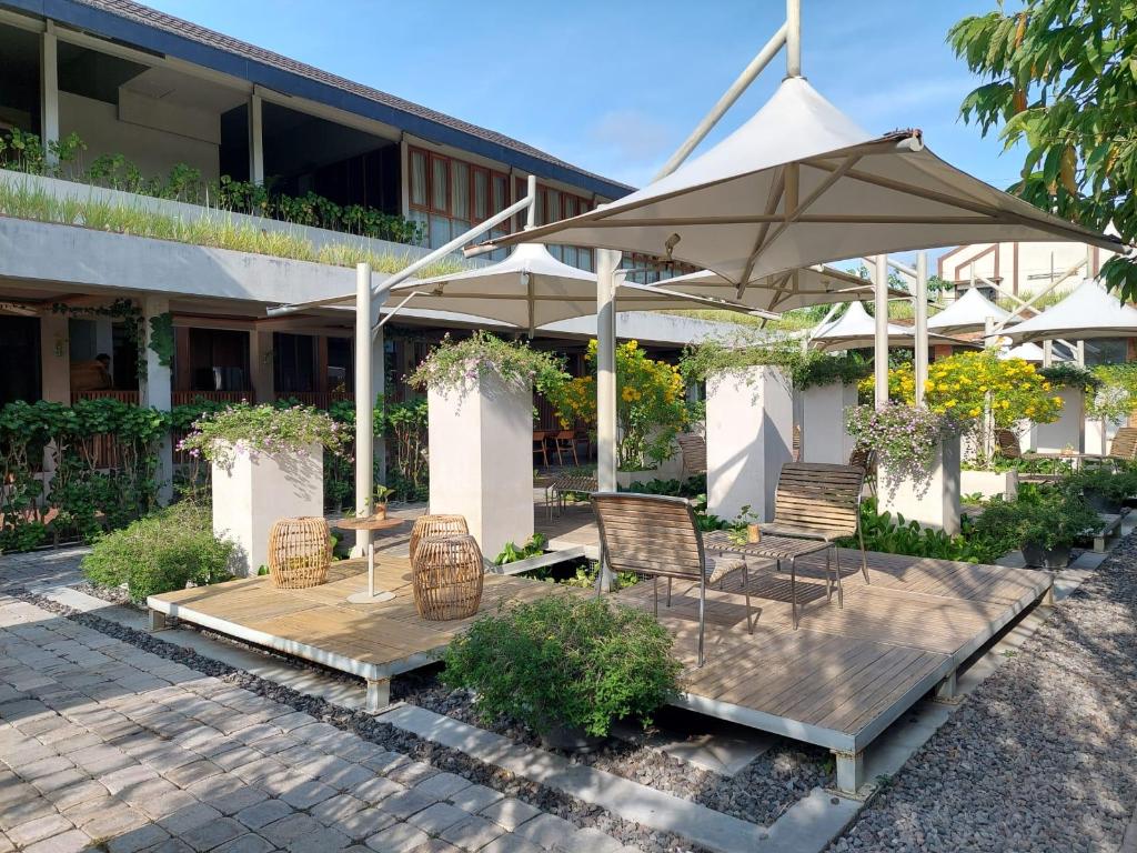 Ayom Java Village — Surakarta — photo 4