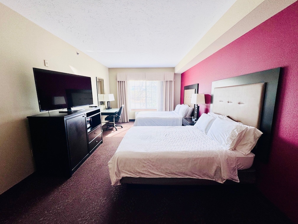 Wyndham Garden Anchorage Airport - photo 14