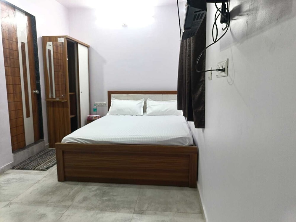 Hotel Parcham — Jamnagar — photo 4