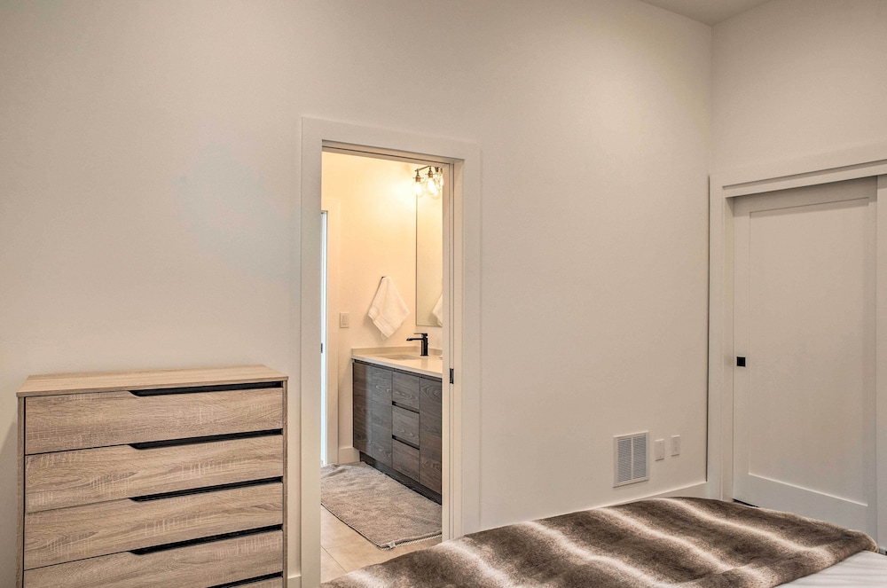 Mtn view Home w Hot Tub 9 Mi to Vail Resort - photo 16