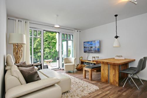 Linden Palais Wohnung 25 — 4-Star Luxury Hotel in Bad Doberan, Germany