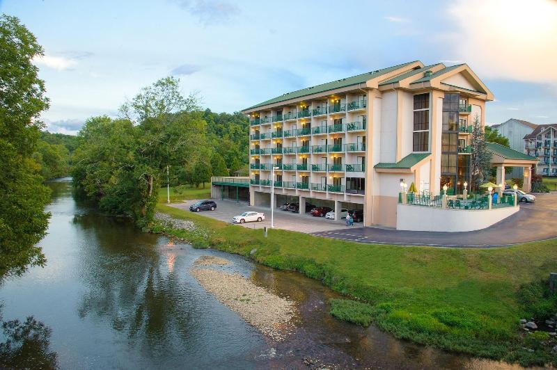 Pigeon River Inn - photo 12