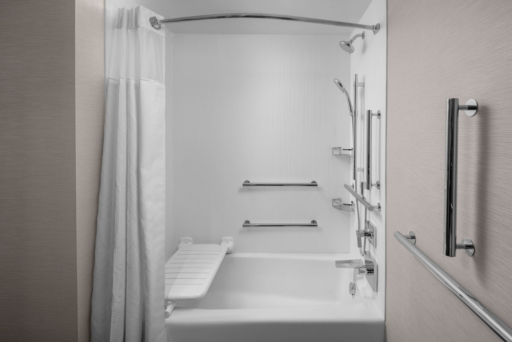 Courtyard by Marriott Pittsburgh University Center - photo 20