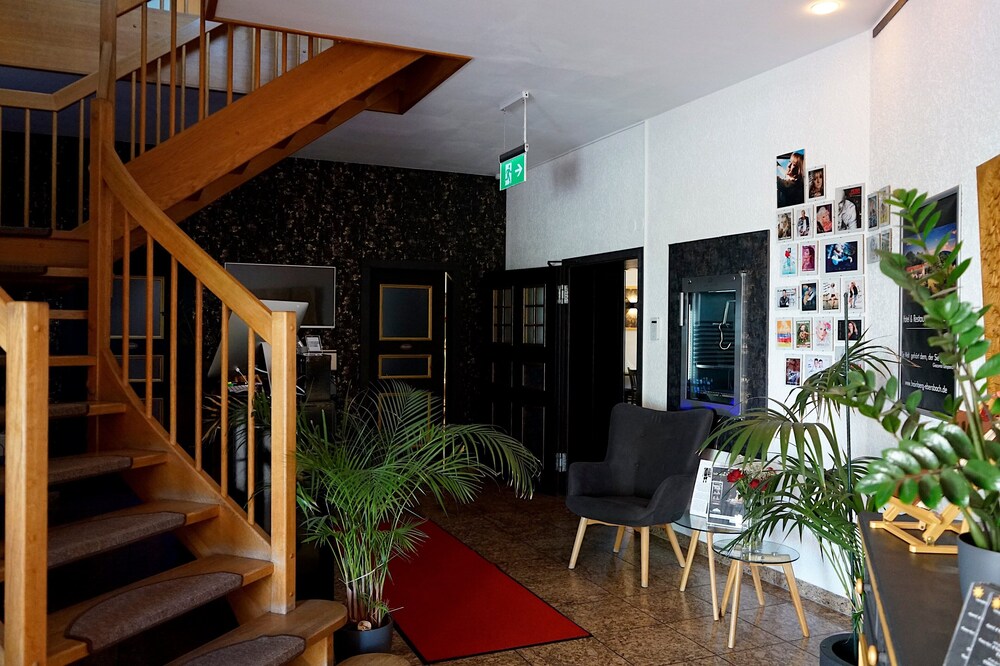 Hainberg Hotel Garni — Ebersbach — photo 3