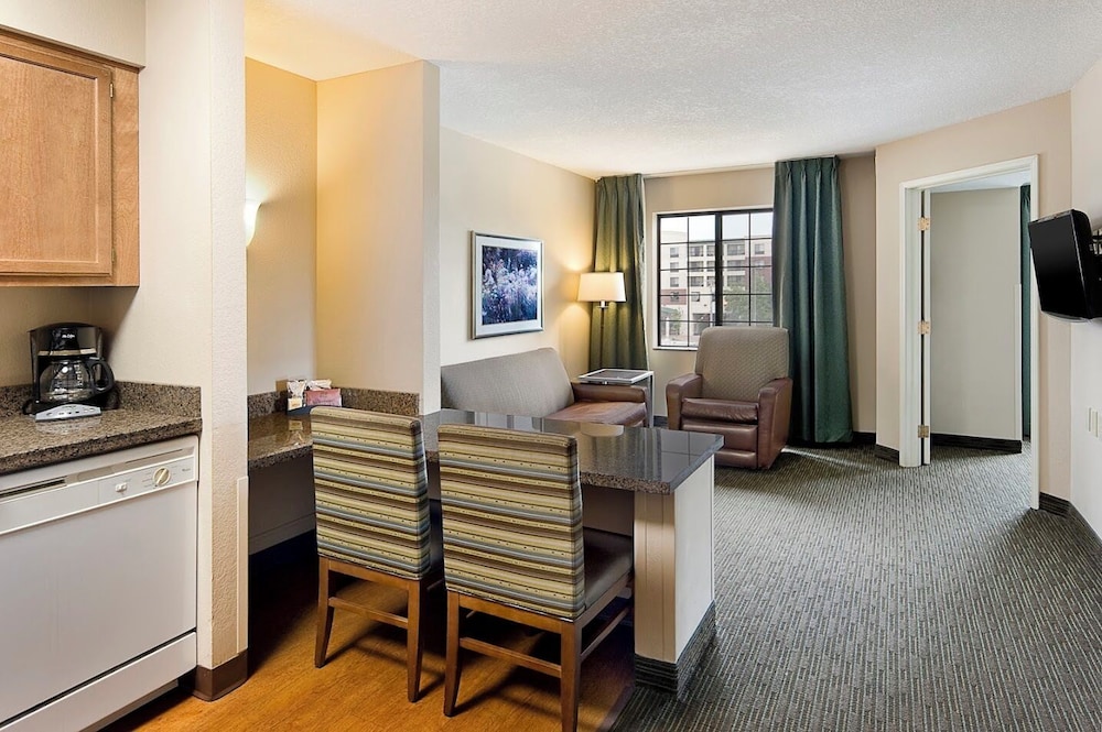 Aspen Suites - photo 5