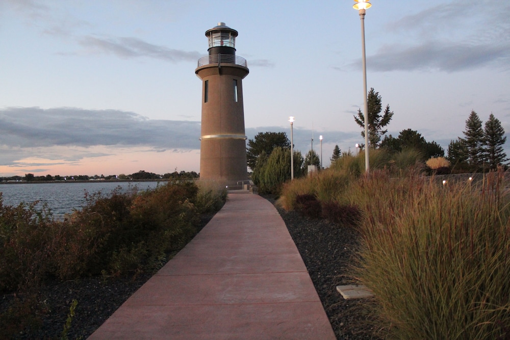 Clover Island Inn - photo 30