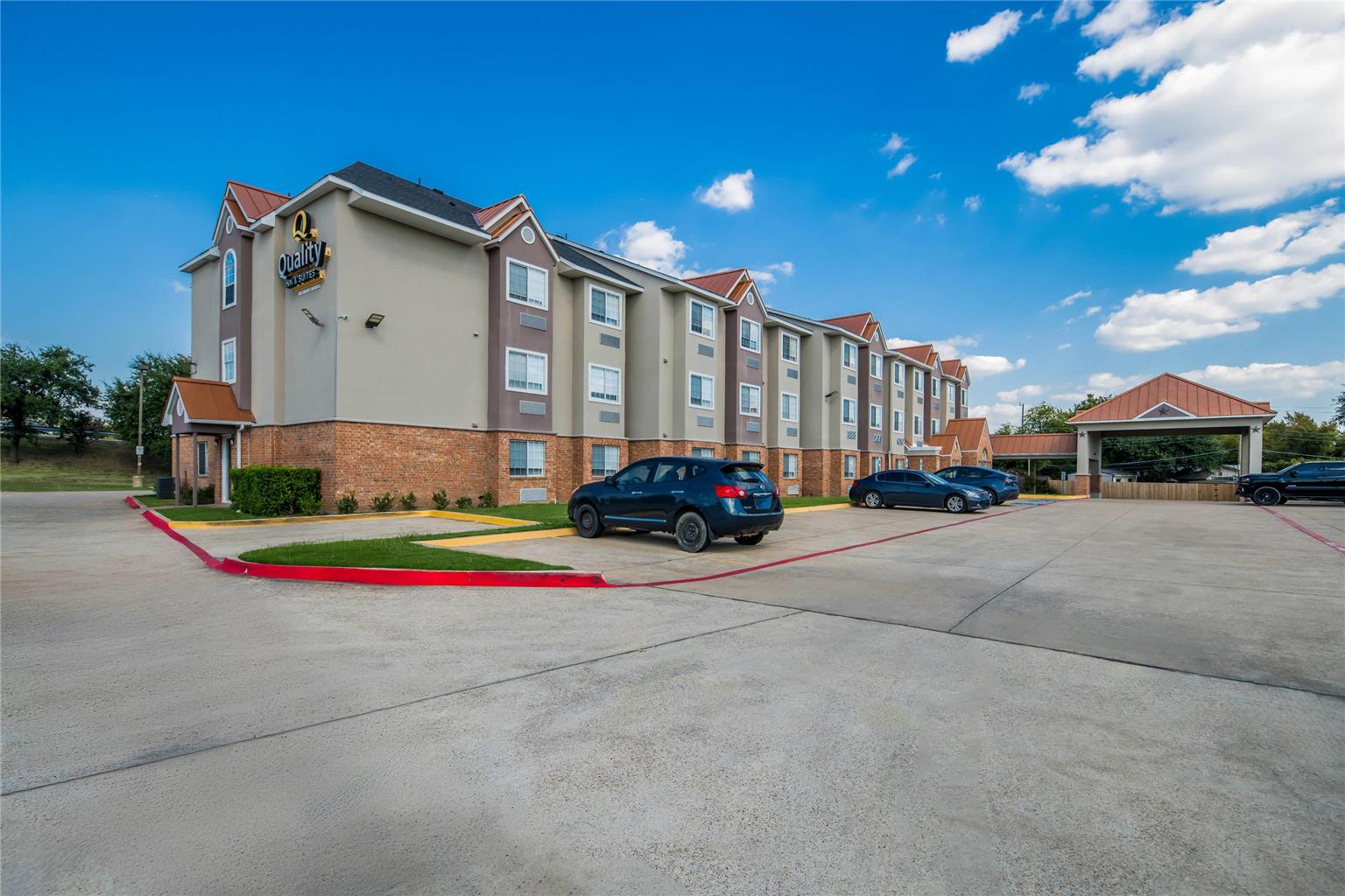 Quality Inn & Suites North Mesquite I 30 - photo 2
