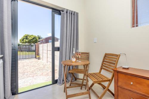 Blouberg Studio Apartments