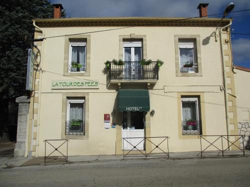 Hôtel la Tour des Fées — hotel in Quissac