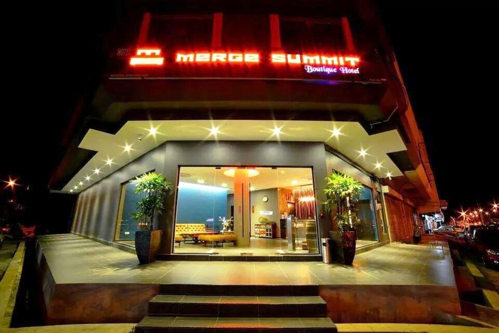 Merge Summit Boutique Hotel in Teluk Intan, Malaysia