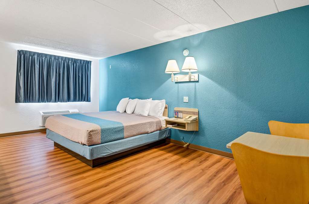 Motel 6 Big Springs NE - photo 11
