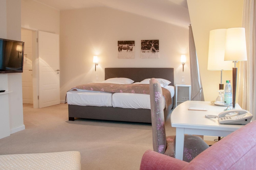 Kino Hotel Meyer - carbon neutral hotel in Harsefeld