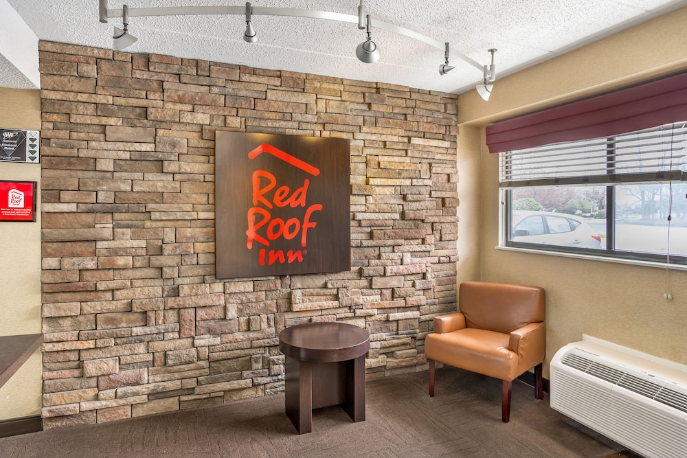 Red Roof Inn Tinton Falls Jersey Shore - photo 5