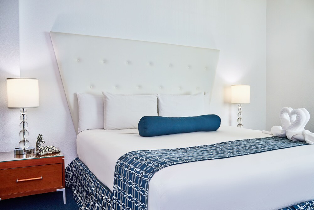 Ocean Spray Hotel - photo 32
