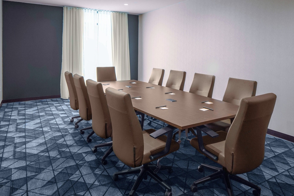 Courtyard by Marriott Jefferson City - photo 29