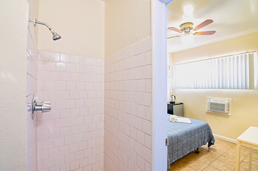 LA Ramona Motel - photo 71