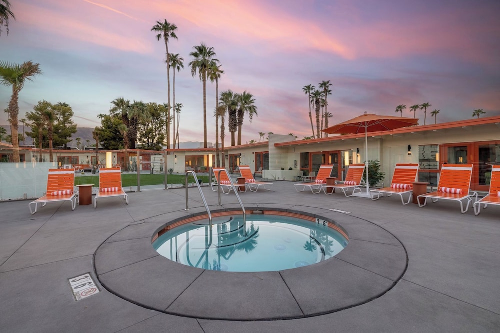 Mojave Resort Adults Only - photo 77