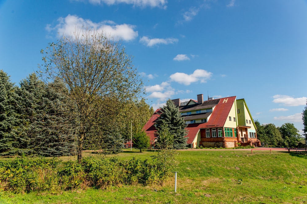 Park Inn Resort — hotel in Miroslawiec