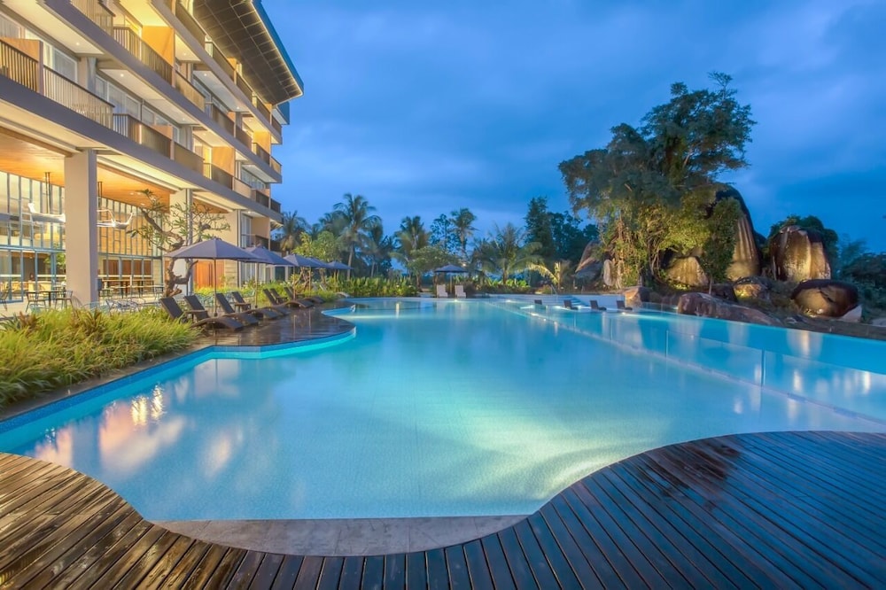 Swiss Belresort Belitung — 4-Star Luxury Hotel in Tanjung Pandan, Indonesia