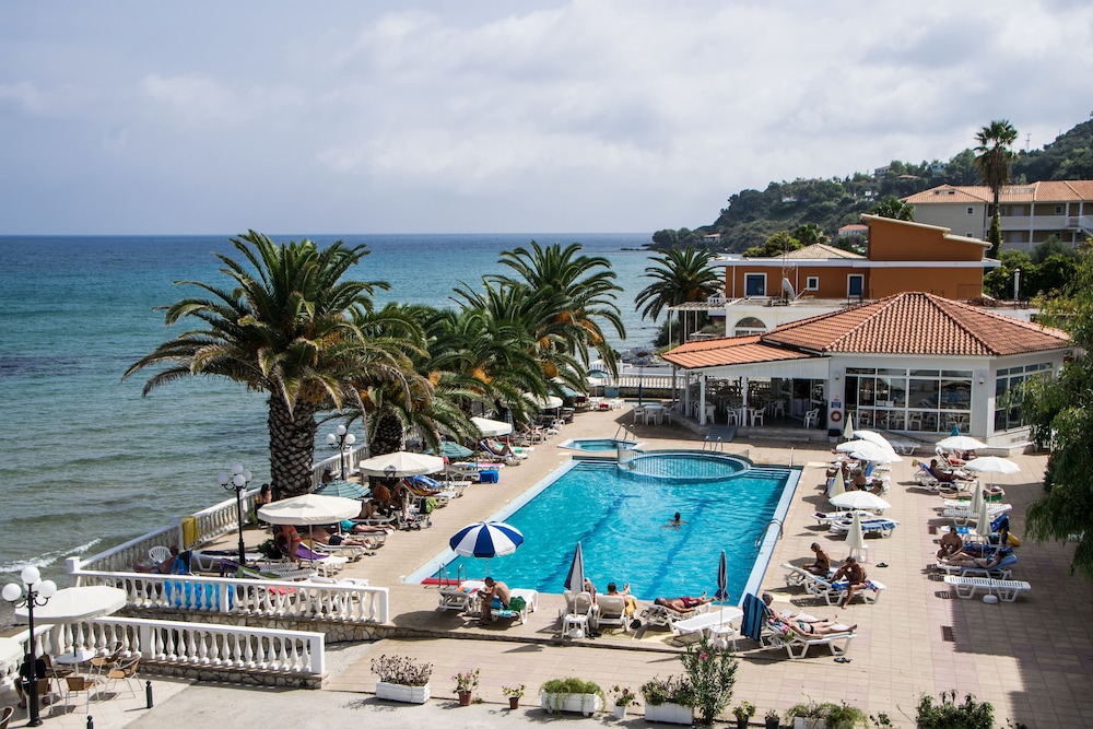 Paradise Beach Hotel - last minute hotel in Zakynthos