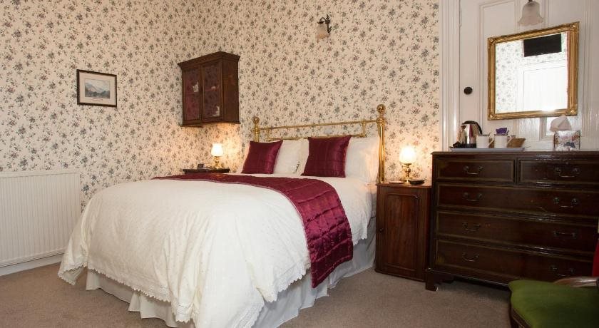 Hawthorn Bank Guest House — 4-Star Luxury Hotel in Oban, United Kingdom