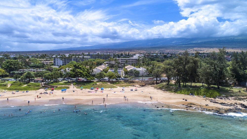 AEI at Maui Banyan - carbon neutral hotel in Kihei