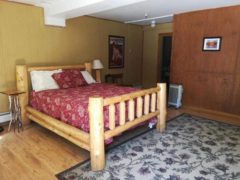 The Woods Inn - photo 13
