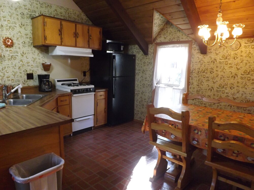 Arizona Mountain Inn and Cabins - photo 222