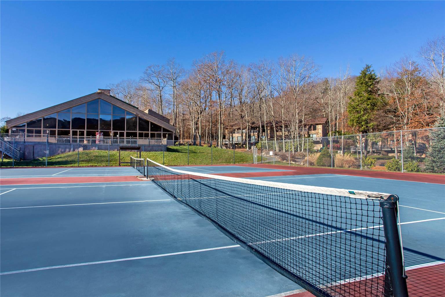 Bluegreen Vacations Blue Ridge Village an Ascend Collection Resort - photo 47