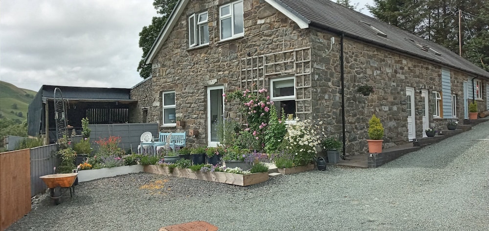 Pant Glas Barn — hotel in Machynlleth