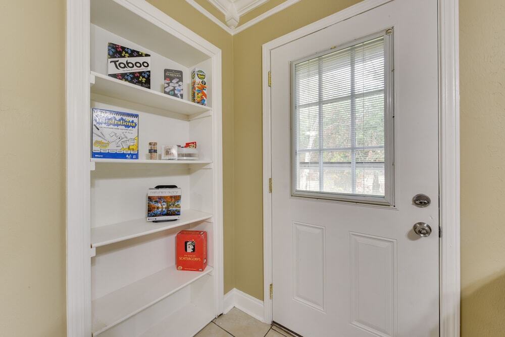 Baton Rouge Vacation Rental w Yard: 10 Mi to Lsu - photo 10