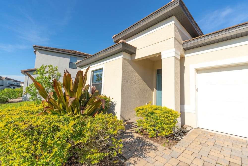 Balmoral Resort 169cc 3 Bedroom Home by RedAwning - photo 33